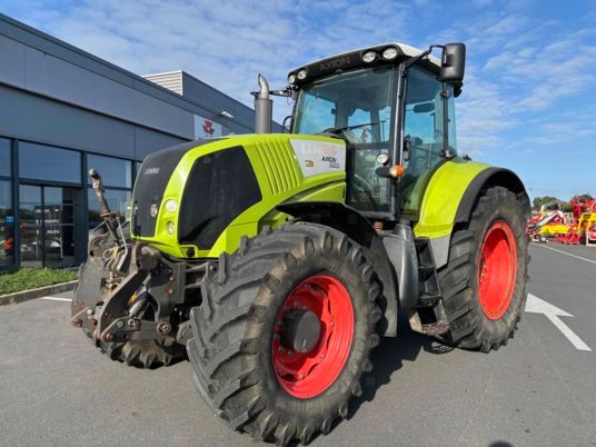 Claas AXION 830