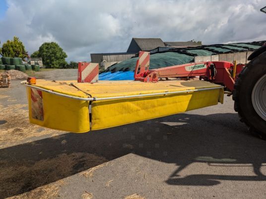 Pöttinger NOVACAT 352