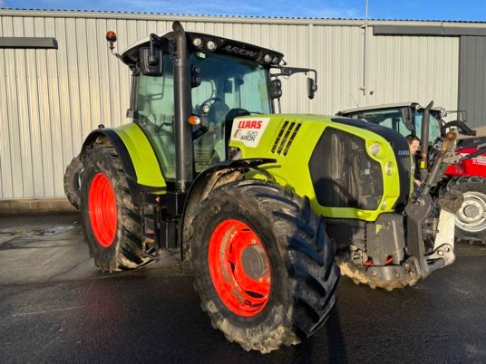 Claas ARION 620