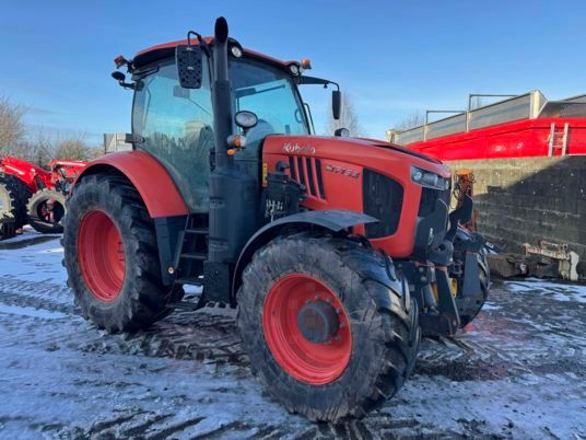 Kubota M7133