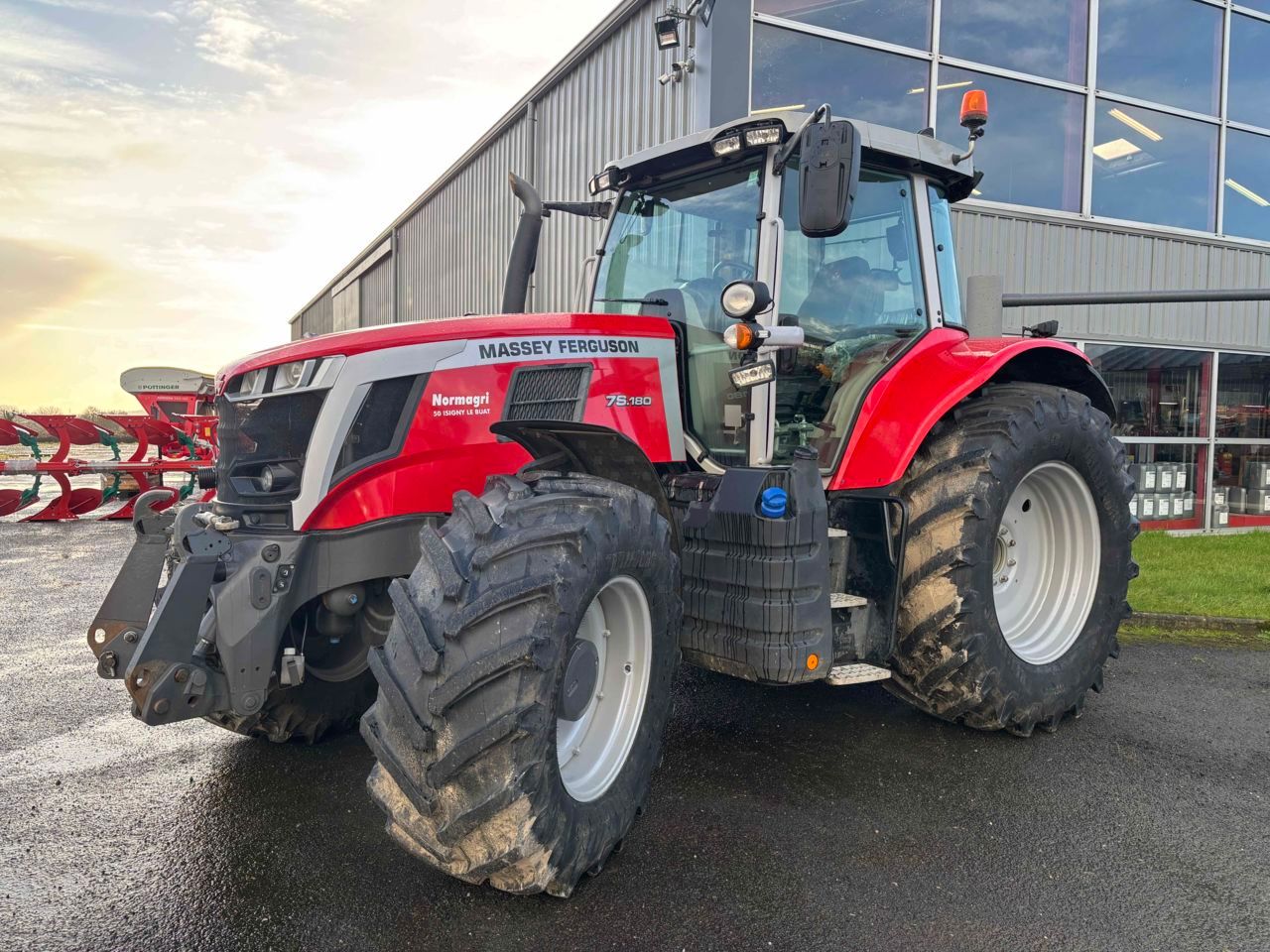Massey Ferguson MF 7S 180 DYNA 6