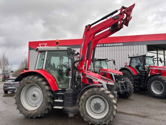 Massey Ferguson MF 5S 115 DYNA 4 + FL 4121