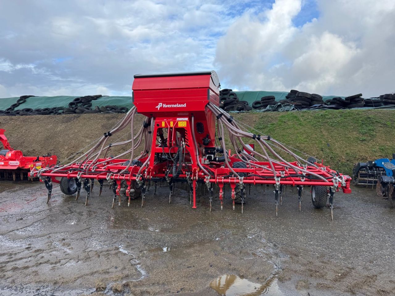 Kverneland TS DRILL
