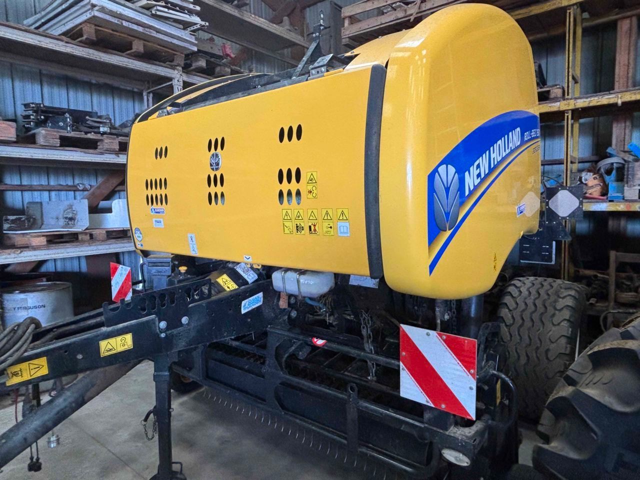 New Holland ROLLBELT 150 CROPCUTTER